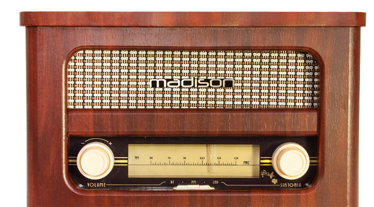 Vintage radio m. Bluetooth and FM