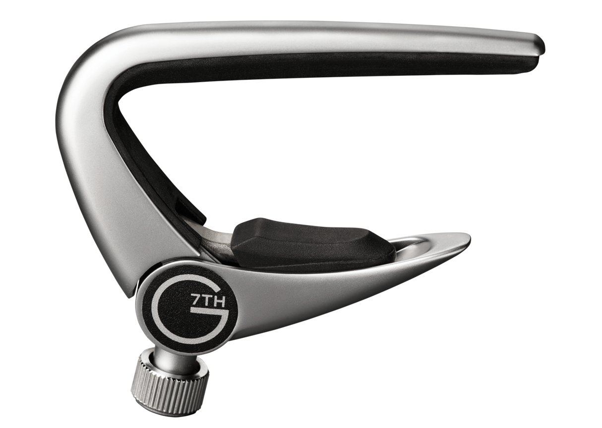 G7th Capo Newport - Classic guitar, silver (C33013)