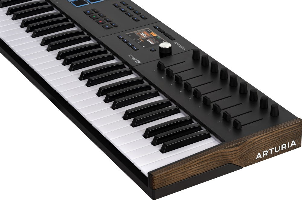 ARTURIA KeyLab 61 Mk3 MIDI Keyboard (Black)