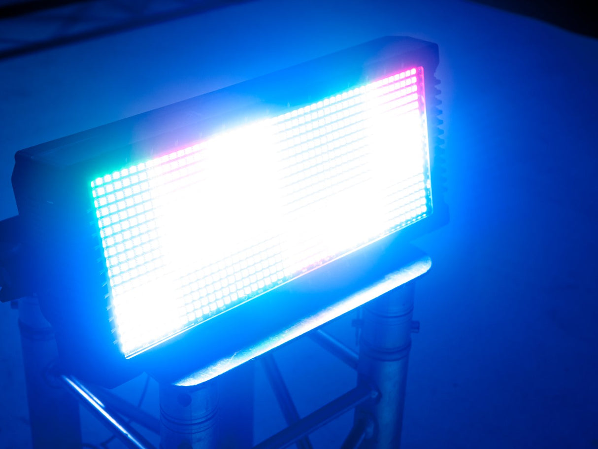 EUROLITE LED Strobe SMD PRO 864 DMX RGB