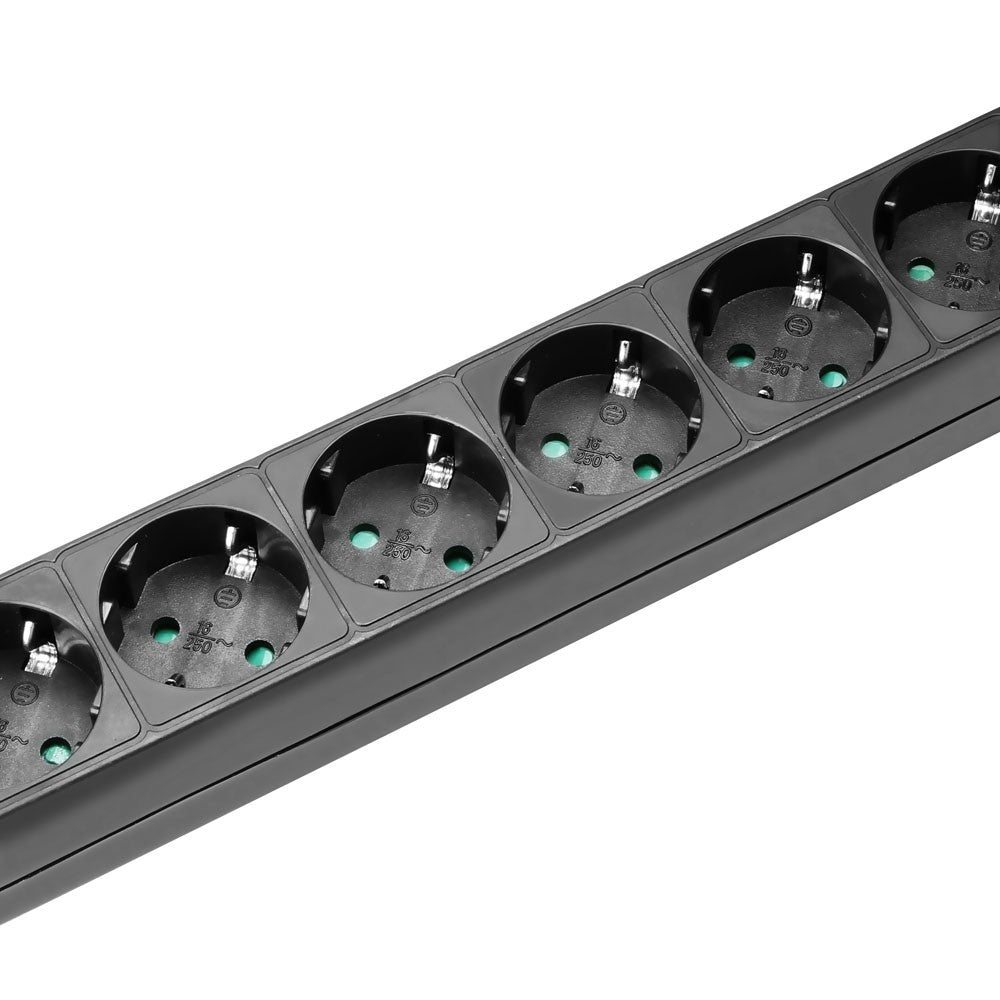 Adam Hall Power socket w/6 schuko sockets