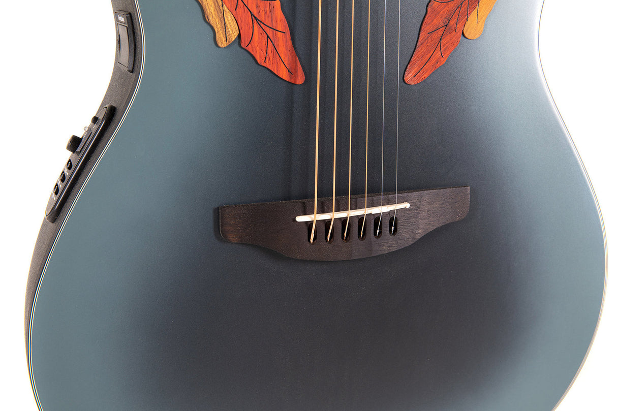 Ovation E-Acoustic Guitars Celebrity Elite Mid Cutaway - Reverse Blue Burst (CE44-RBB-G)