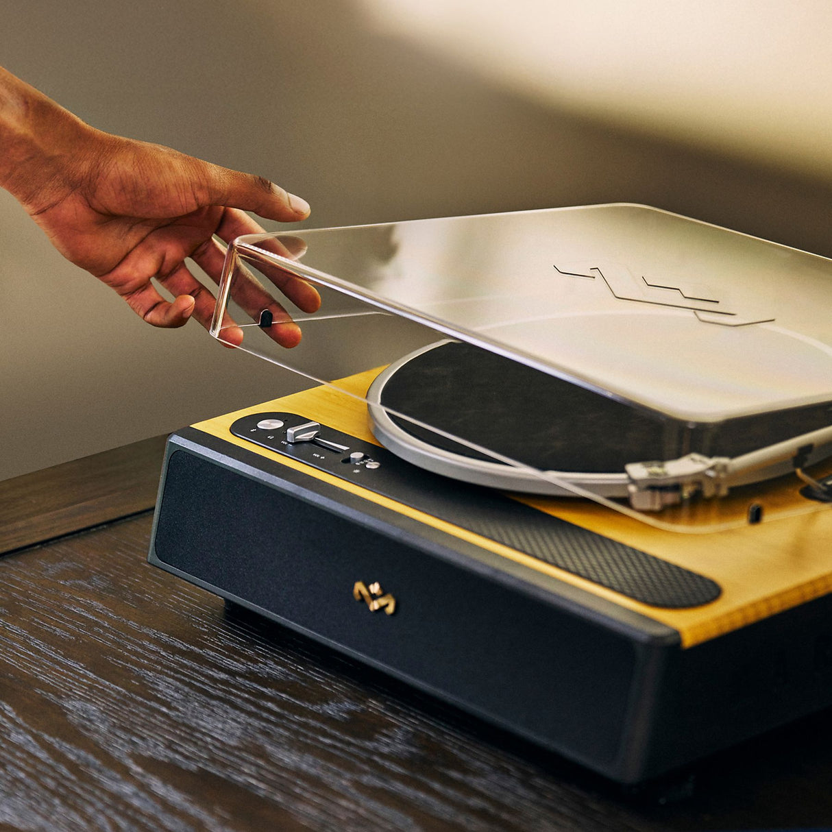 House of Marley Soul Rebel all-in-one Turntable