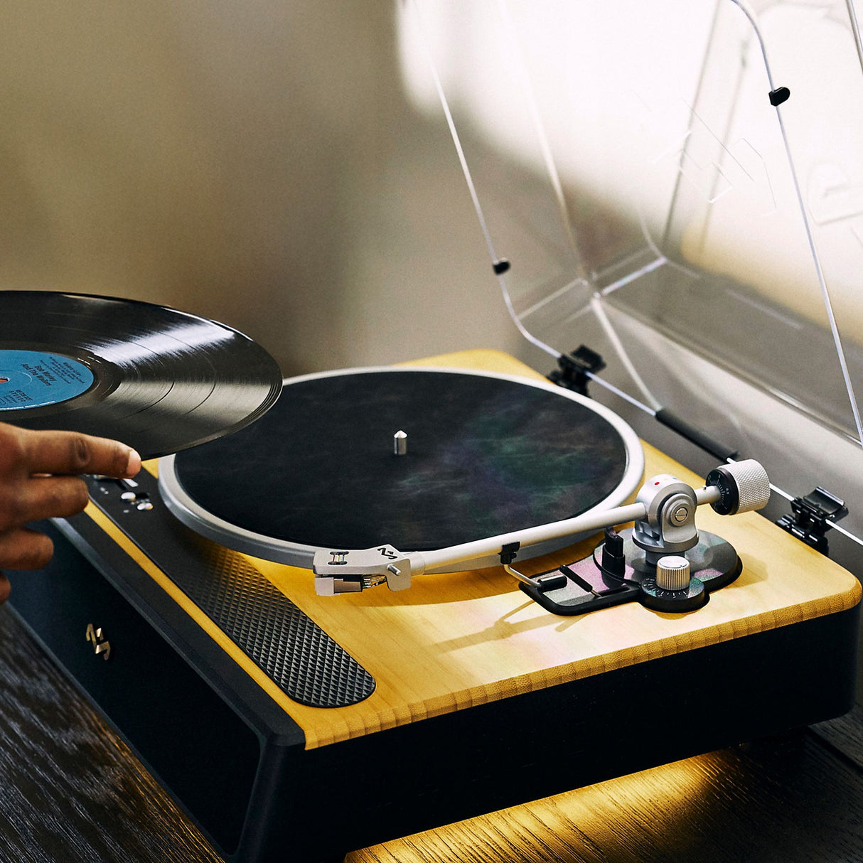 House of Marley Soul Rebel all-in-one Turntable