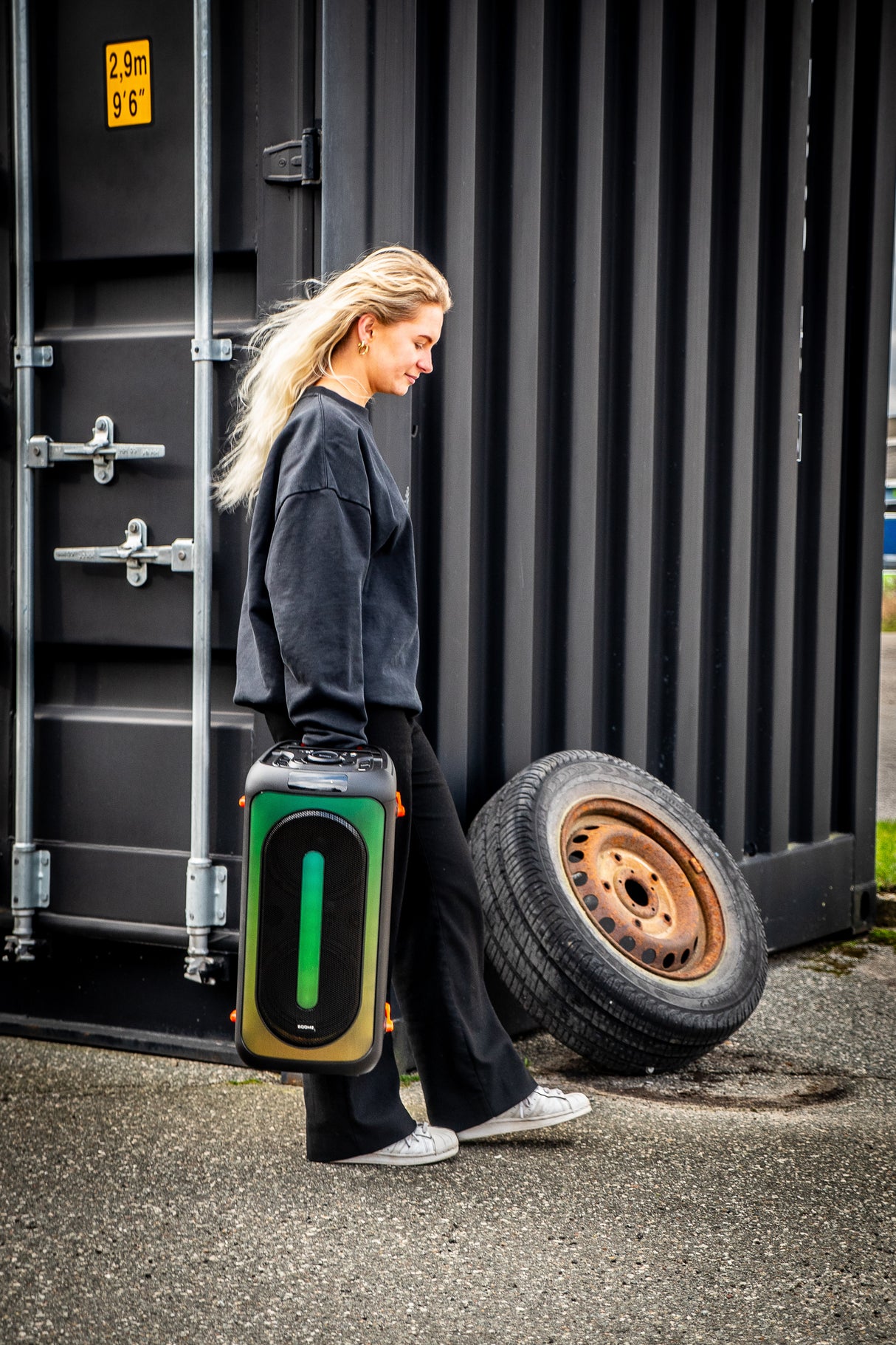 BOOMZ Banger - Party Speaker with Lights
