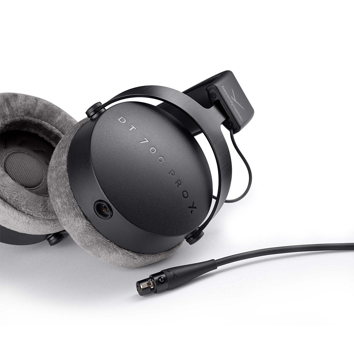 Beyerdynamic DT 700 PRO X Studio headphones (Black)