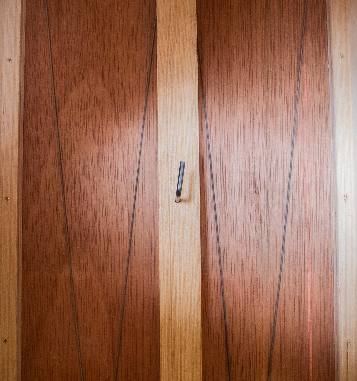 Grooveland Cajon (Black)