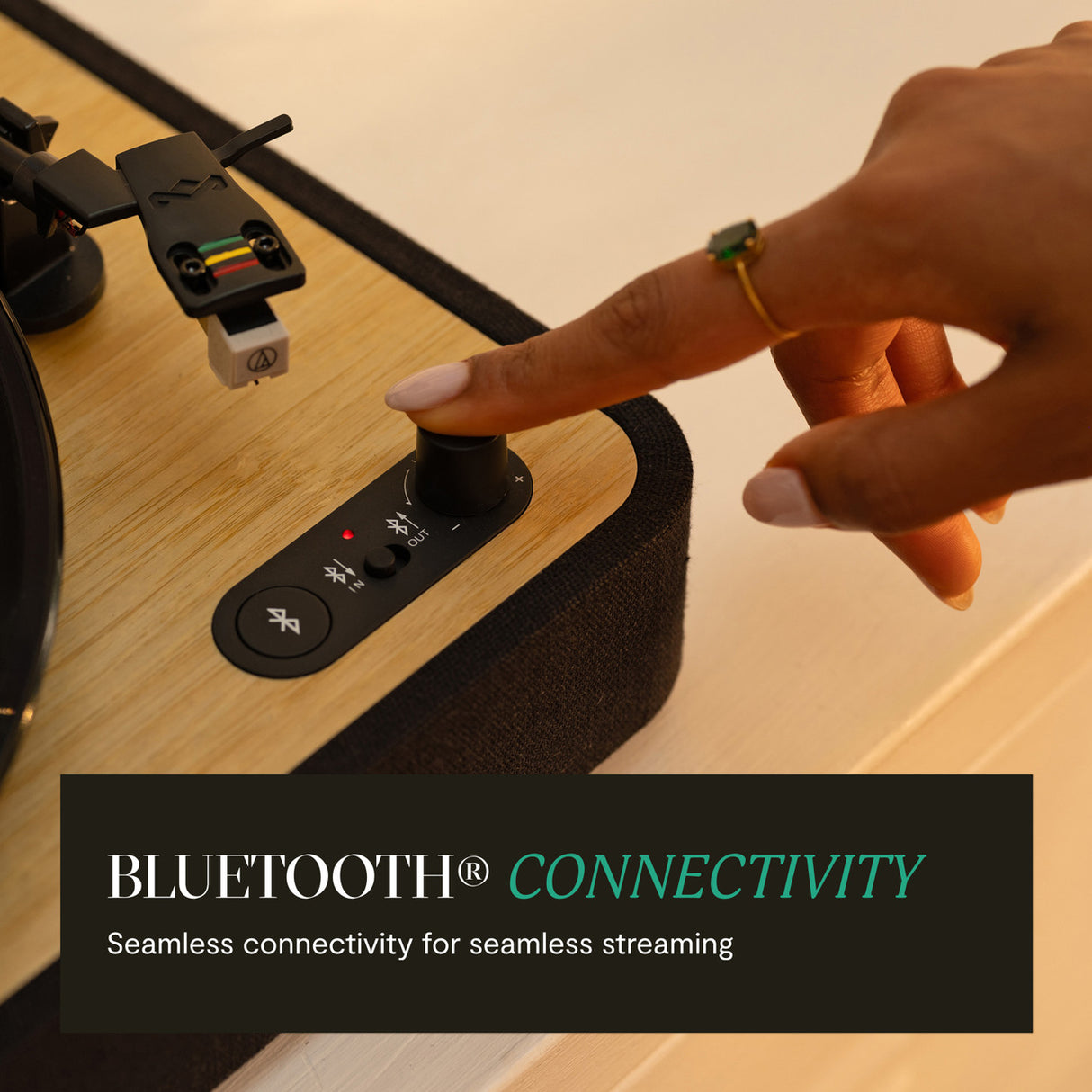 House of Marley REVOLUTION Bluetooth turntable