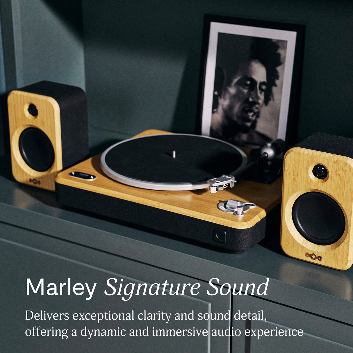 House of Marley Stir It Up Bluetooth Turntable (Black)