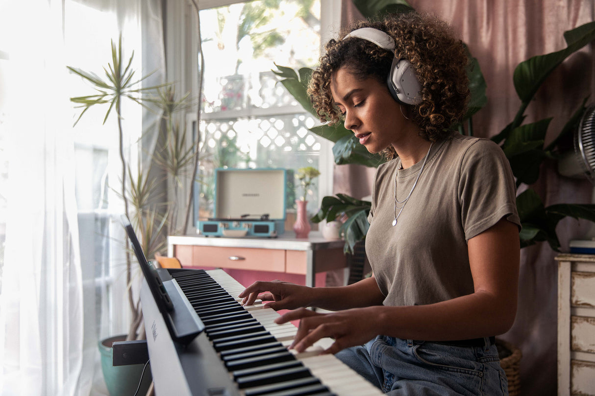 Roland FP-10 Piano Package