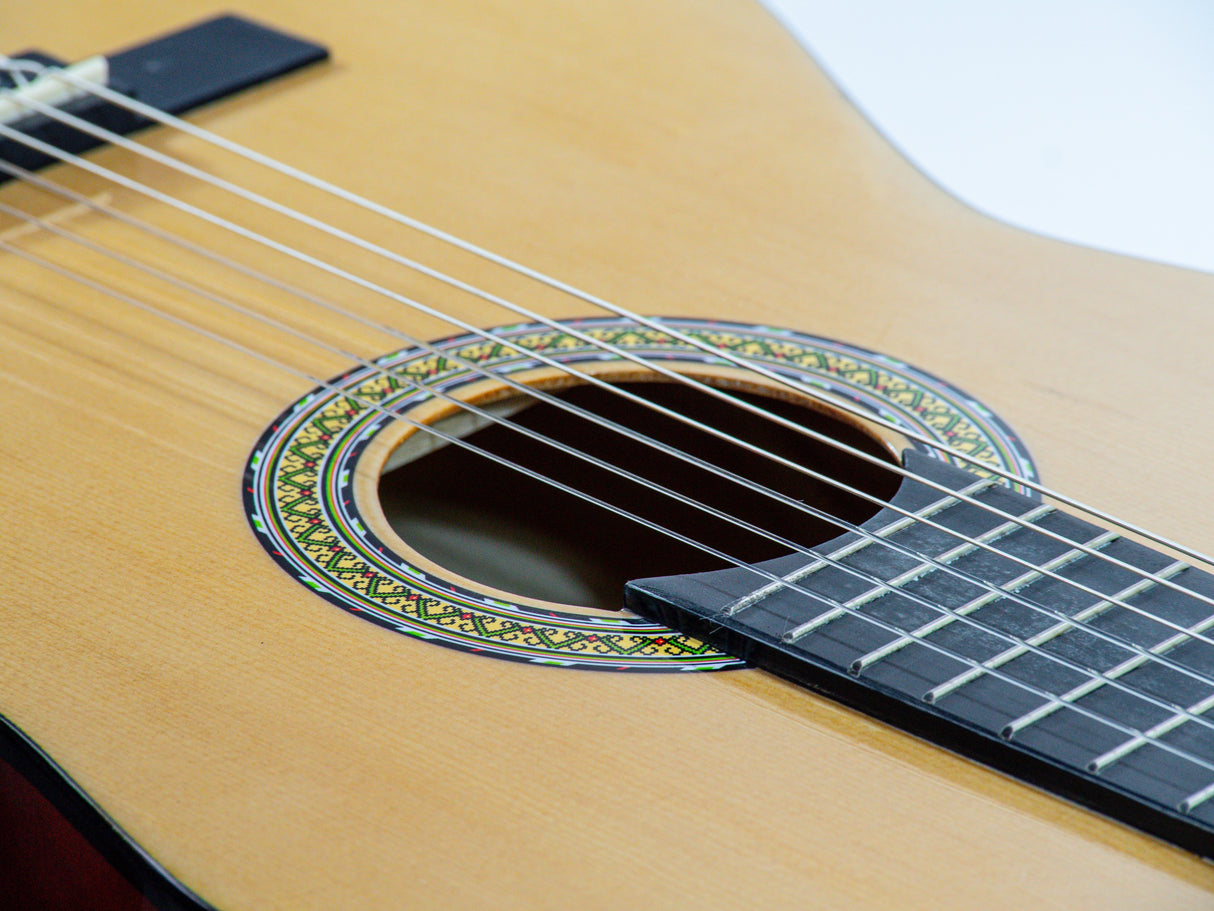 Grooveland Classic Spanish Guitar Starter Pack