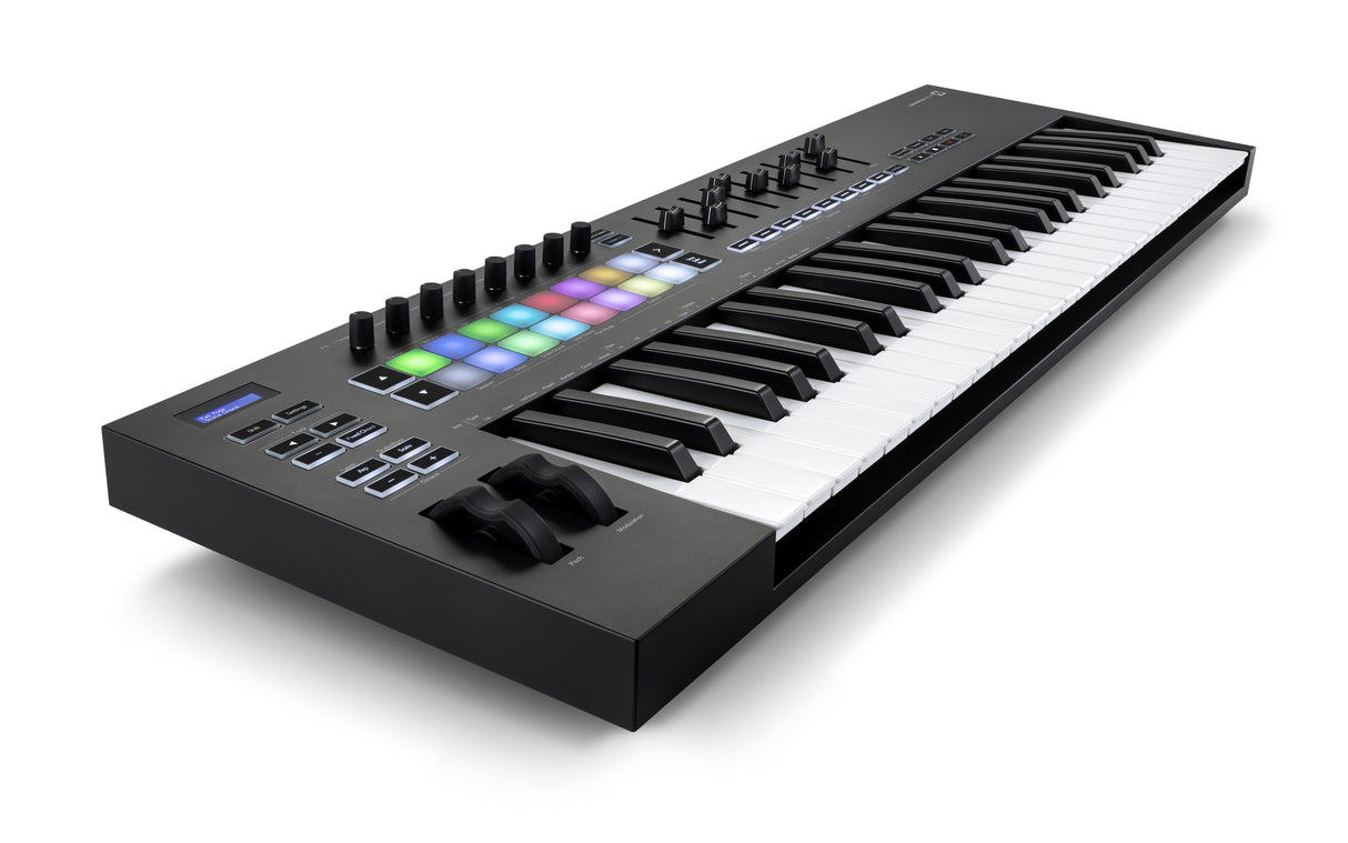 Novation Launchkey 49 MK3 MIDIKeyboard