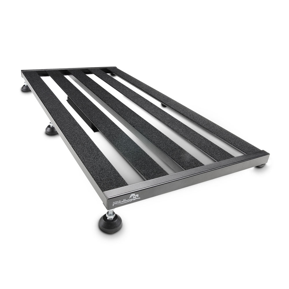Palmer PEDALBAY® 80 - Lightweight, variable pedalboard with protective softcase, 80 cm