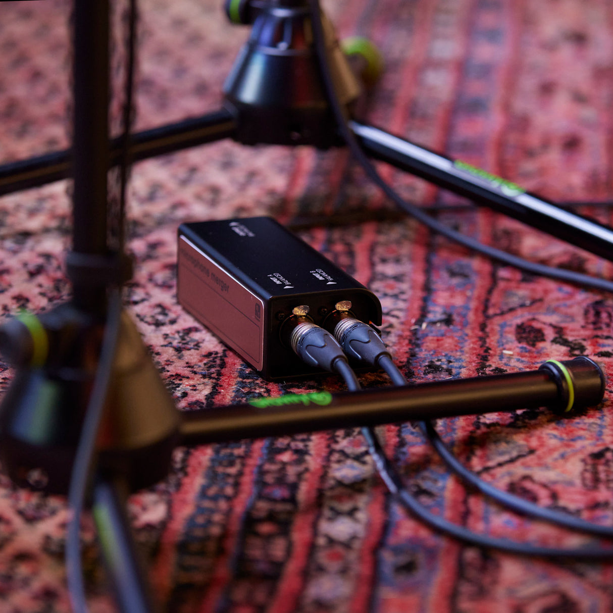 Palmer RIVER tauber - Passive combiner box for microphones