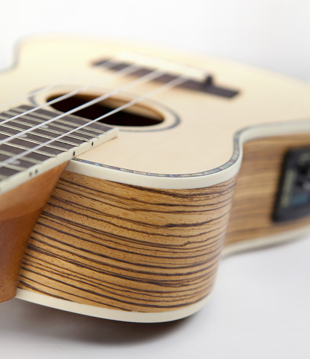Reno RU320E Grand Concert Ukulele with Pickup and Tuner (Natural)