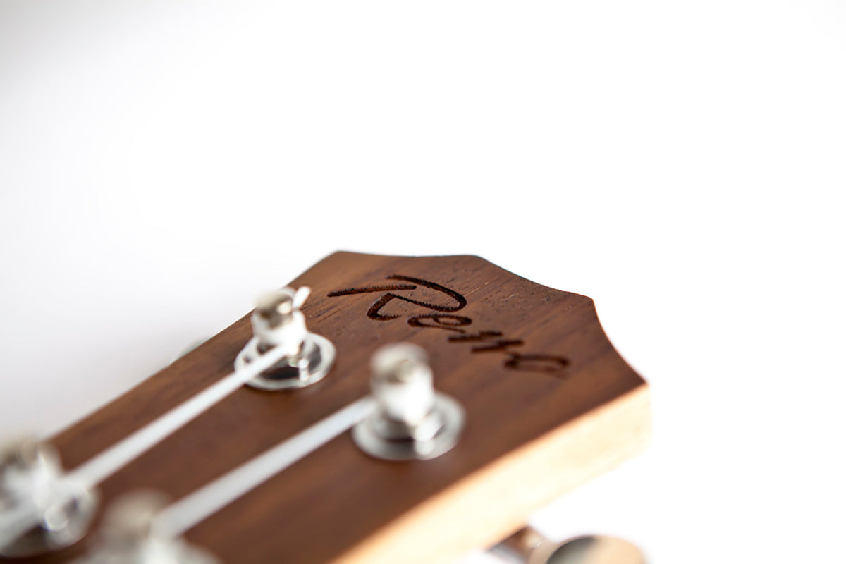 Reno RU230 Soprano Ukulele (Natural)