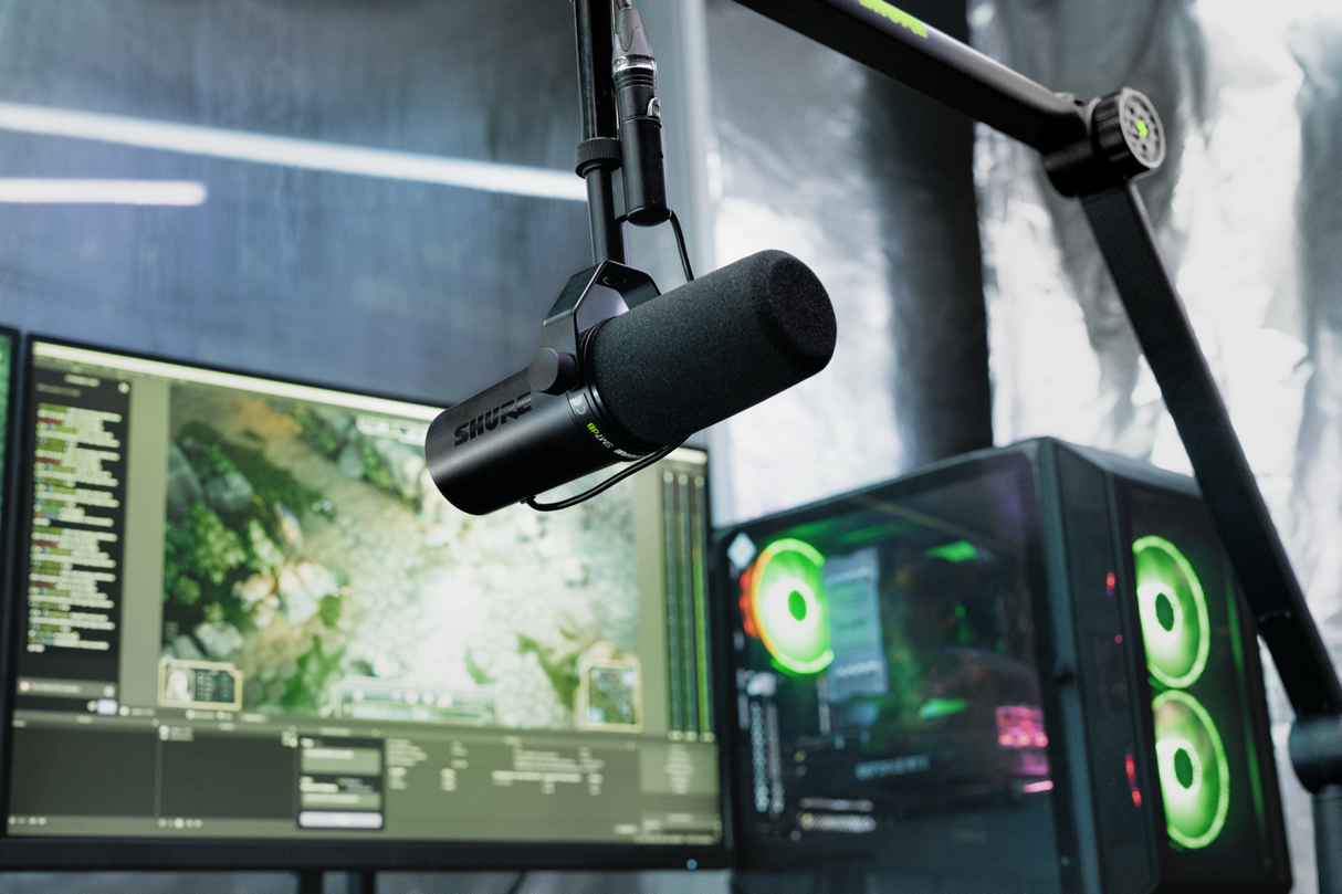 Shure SM7dB Active Dynamic Podcast Microphone