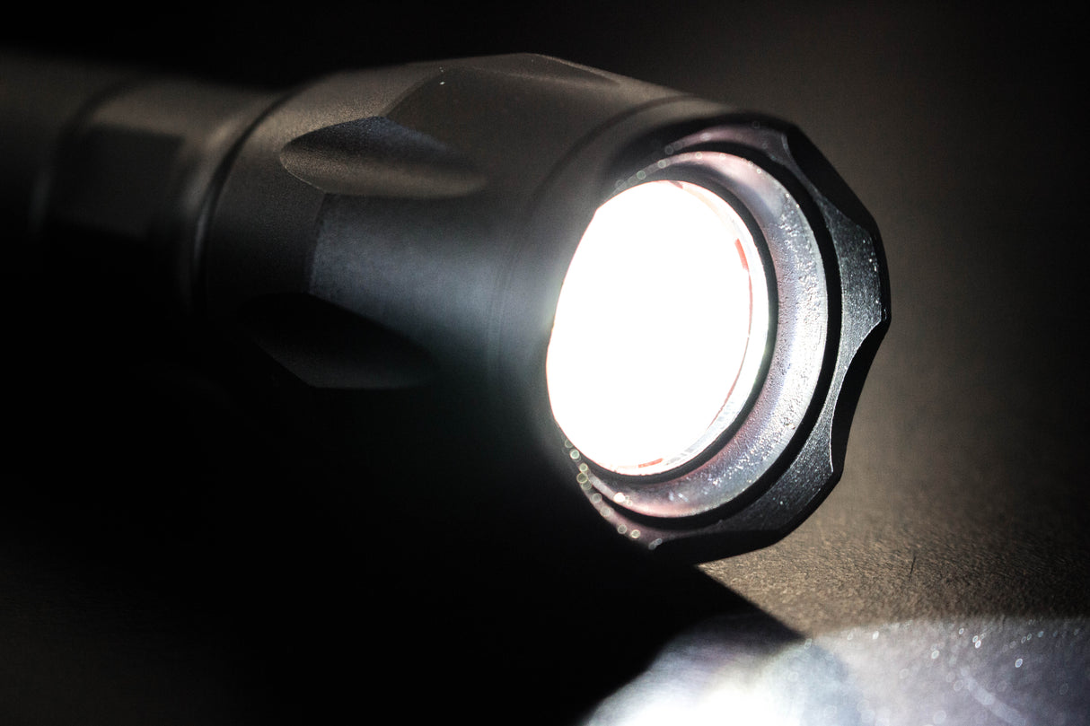 LED flashlight with Zoom