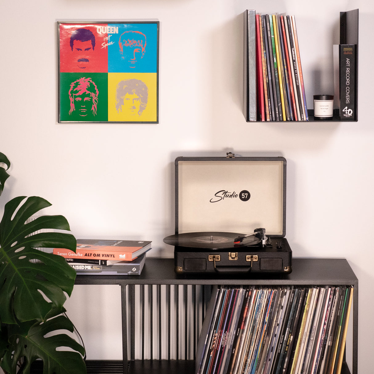 Studio 57 Dolly Turntable (Black)