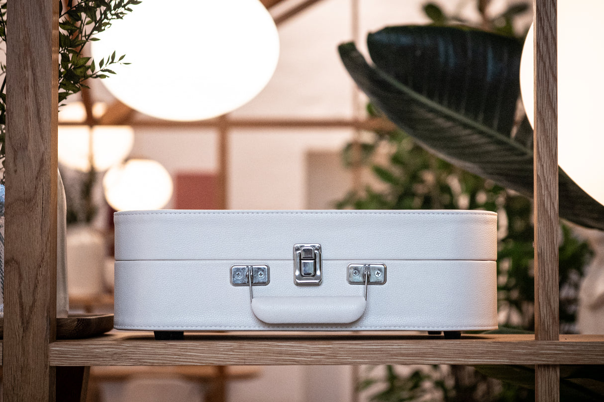 Studio 57 Mellow Turntable (White)