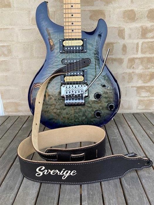 Franklin Special embroidered brown leather guitar strap - Sweden