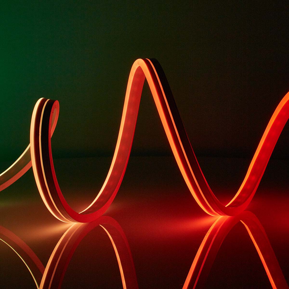 SmartLife LED Strip | Wi-Fi | Multicolour | SMD | 5.00 m | IP65 | 2700 K | 480 lm | Android / IOS