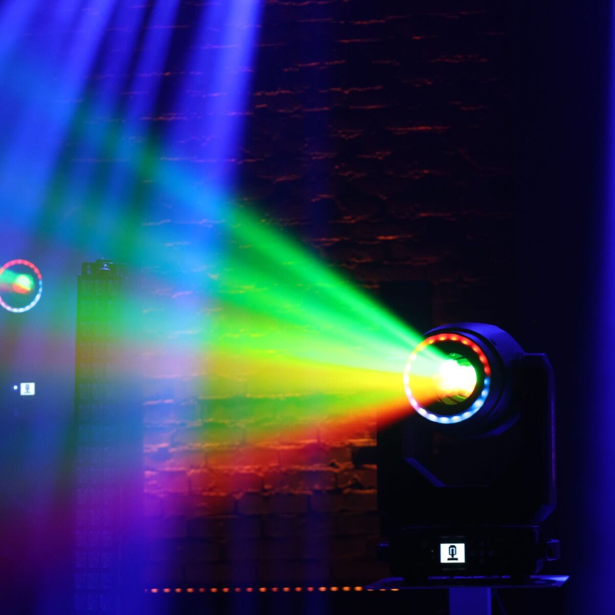LIGHT4ME LED BSW 280W hybrid moving head