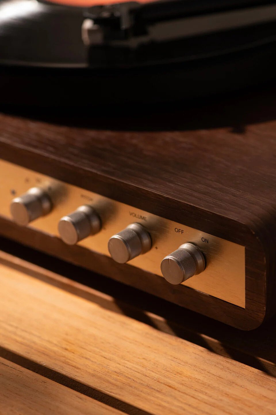 Crosley C65 turntable with speakers, Walnut