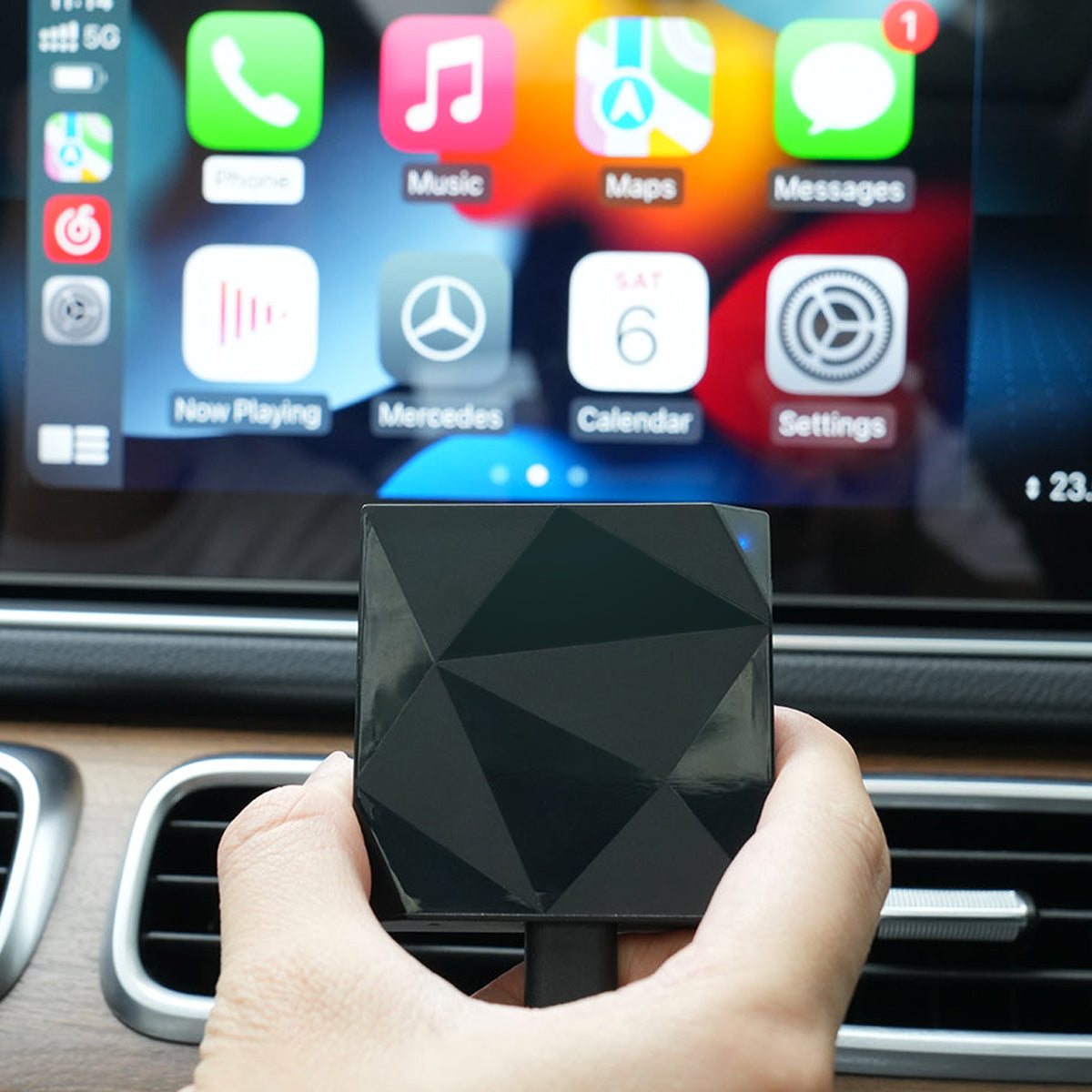 Return item: Wireless Apple CarPlay Adapter MK4