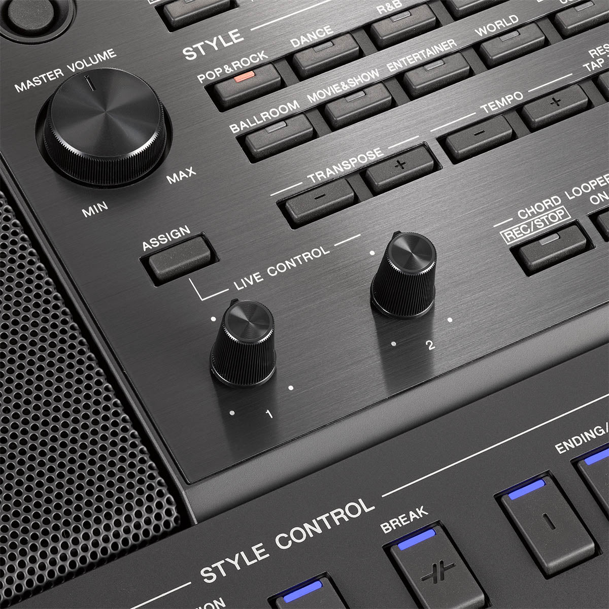 Yamaha PSR-SX900 Keyboard (Black)