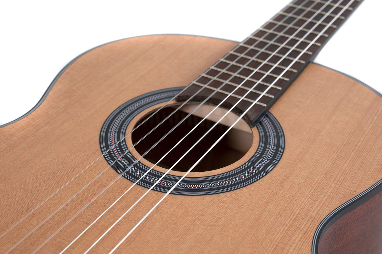GEWA Classical guitar Student Cedar - 4/4 size left-handed