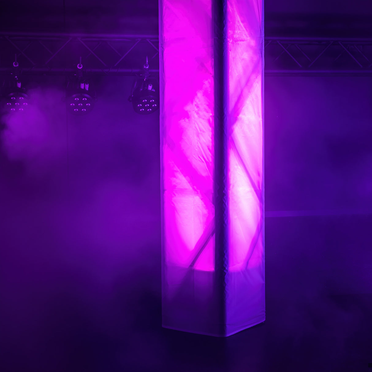 Cameo ROOT® PAR 6 SET 1 - Set incl. 4 x CLROOTPAR6 incl. IR remote control (CLPFLAT1REMOTE)