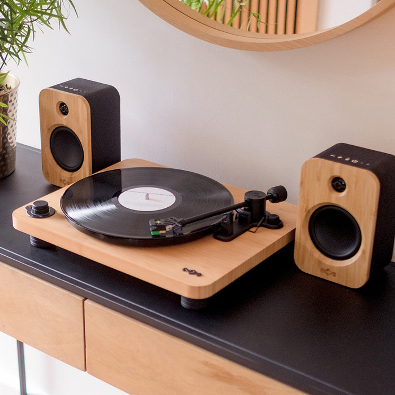 House of Marley Stir It Up LUX Bluetooth Turntable