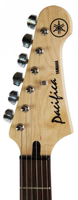 Yamaha PACIFICA012 El-guitar (Sort)
