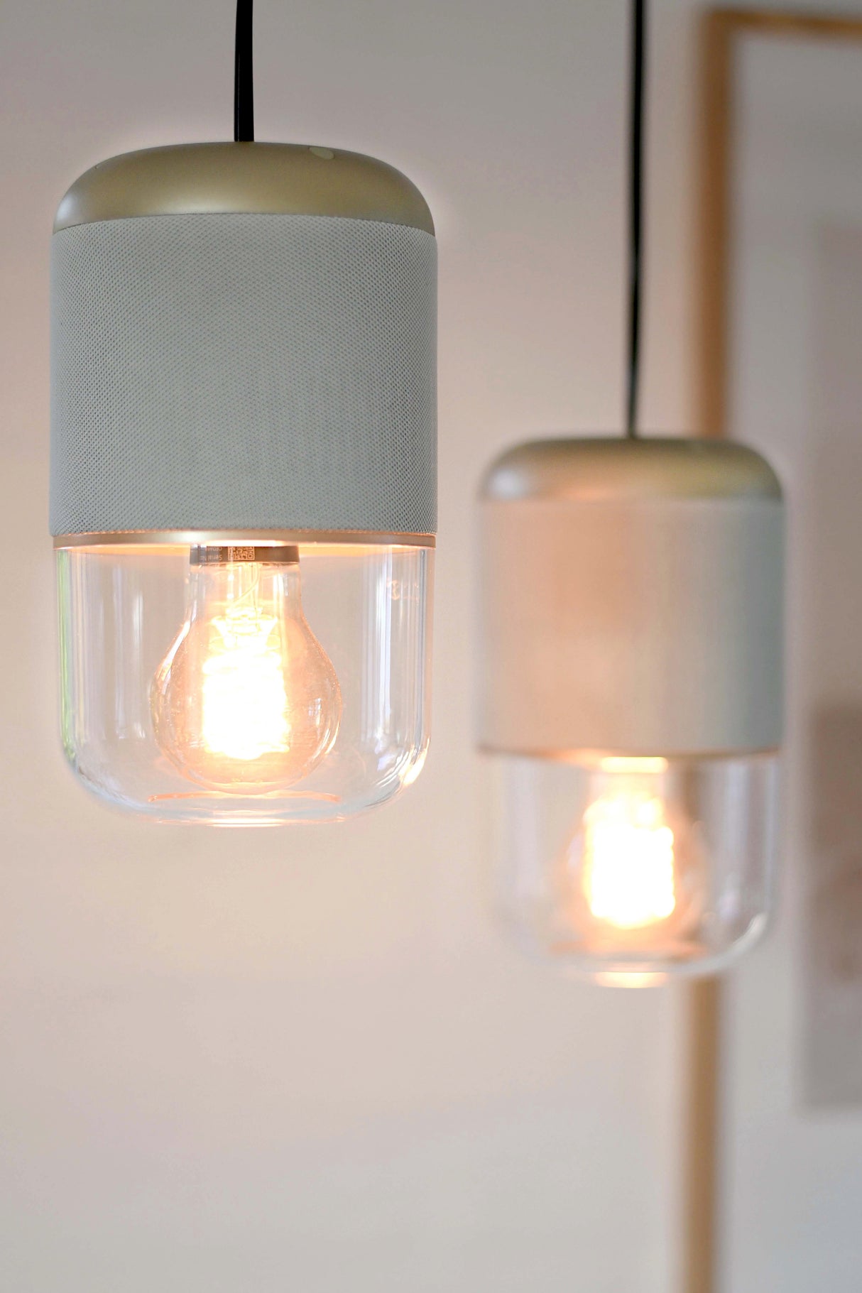 Lemus Life Bluetooth Pendant (Beige)