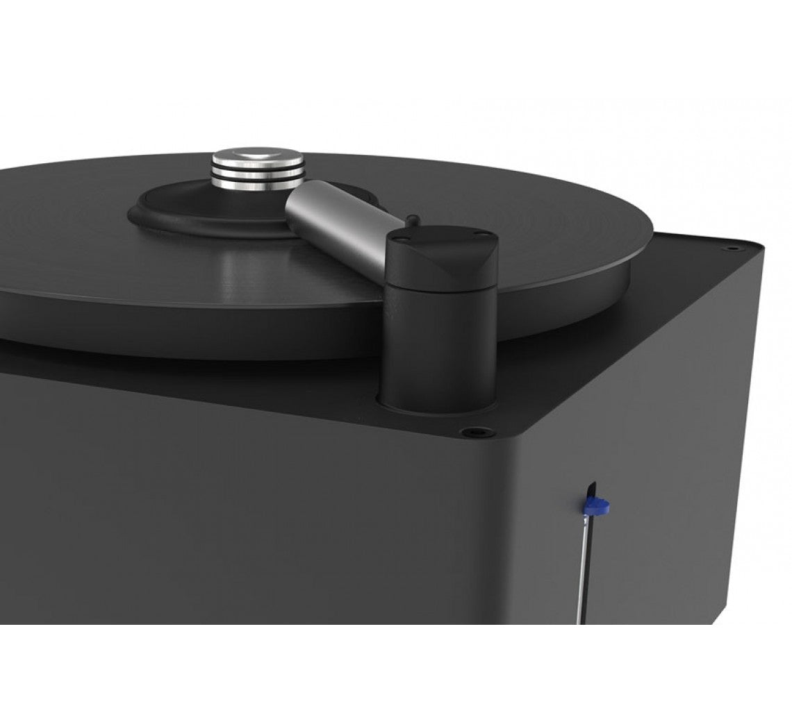 Okki Nokki One record cleaning machine