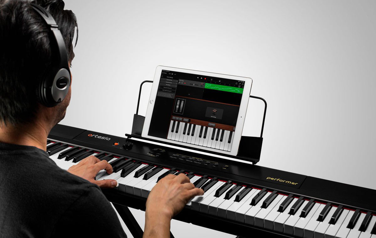 Artesia Performer WH 88 Digital Piano (White)